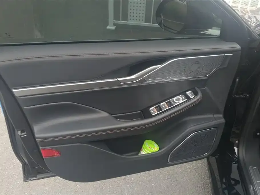 Lincoln Z 2026 из CN, фото 3