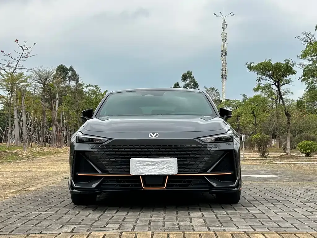 Changan UNI-V 2024 из CN, фото 3