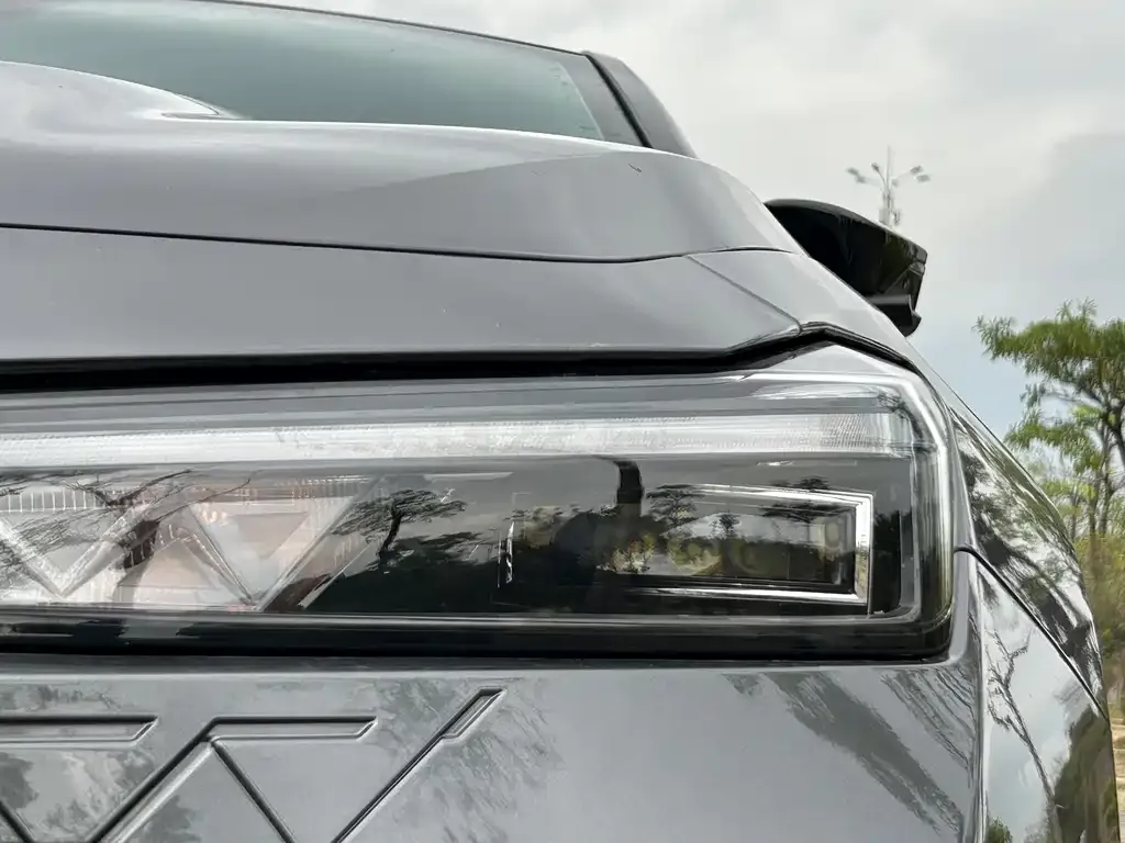 Changan UNI-V 2024 из CN, фото 9