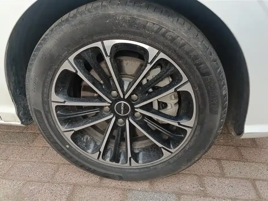 Roewe iMAX8 2022 из CN, фото 8
