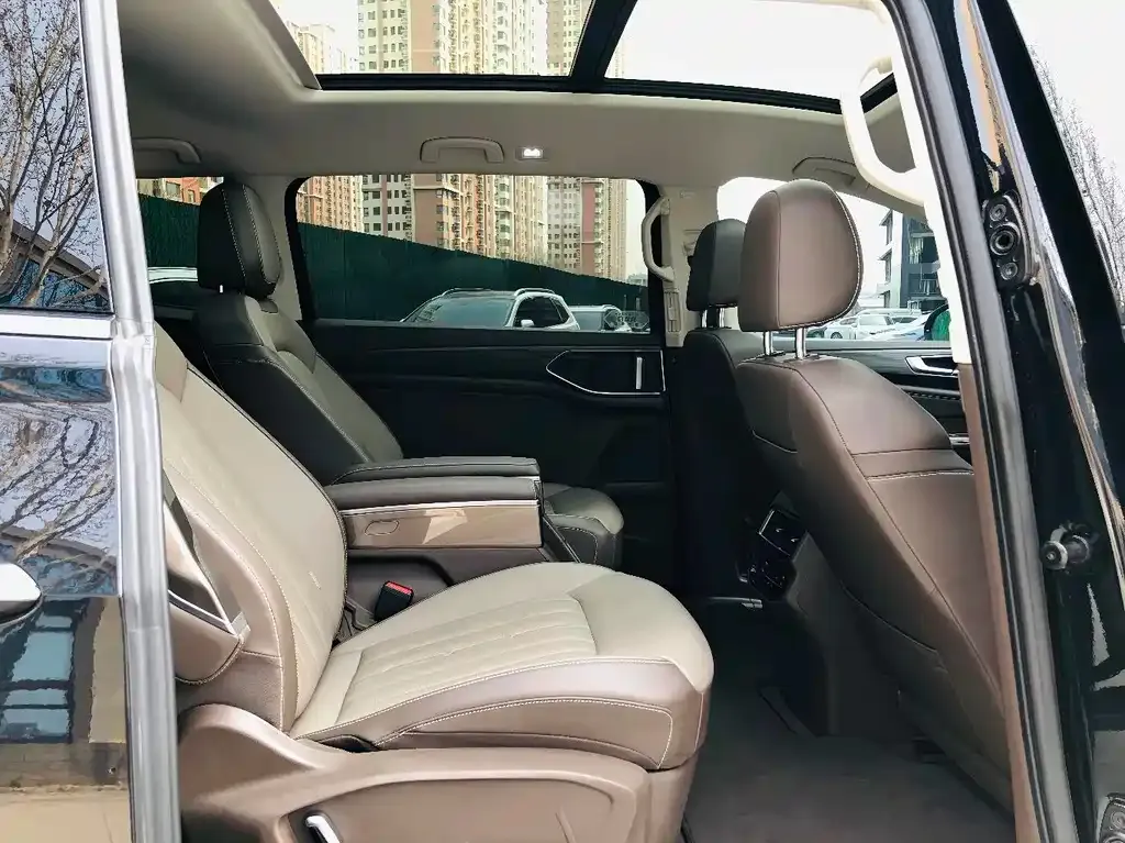 Volkswagen Viloran 2023 из CN, фото 4