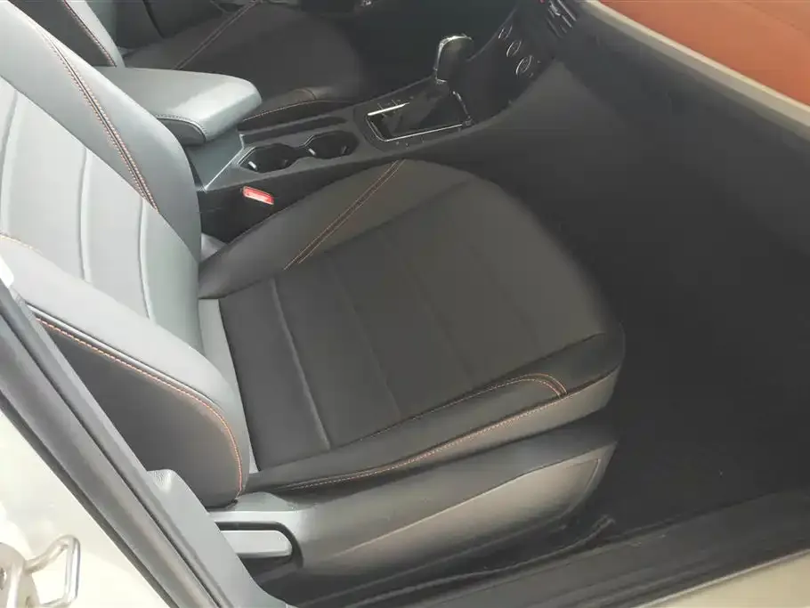 Volkswagen Bora 2022 из CN, фото 3