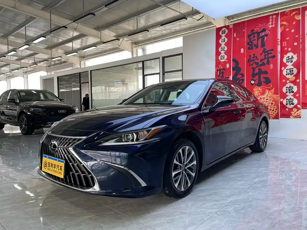 Lexus ES 2024 из CN, фото 1