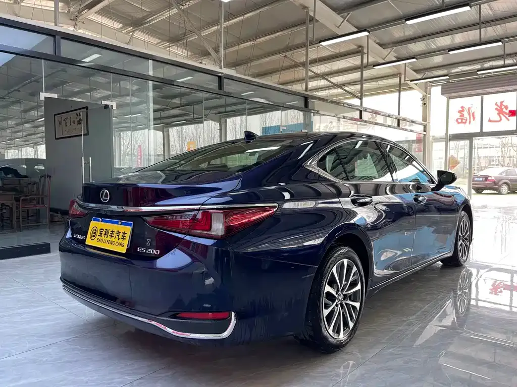 Lexus ES 2024 из CN, фото 5