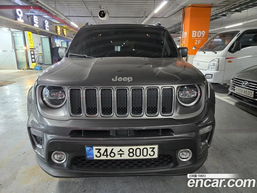 Jeep Renegade — фото 1