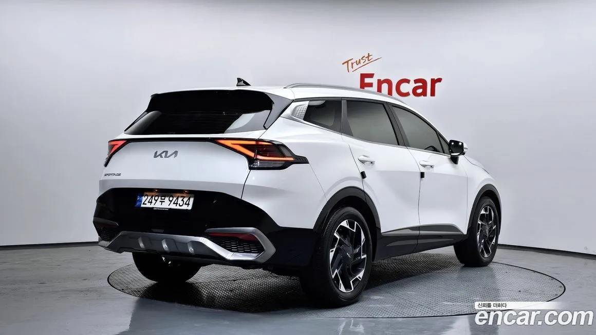 Kia Sportage 2022 из KR, фото 10