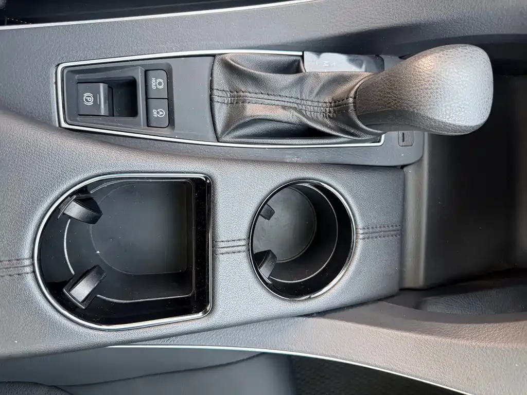 Toyota Avalon 2022 из CN, фото 7