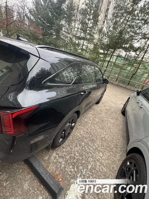 Kia Sorento — фото 5