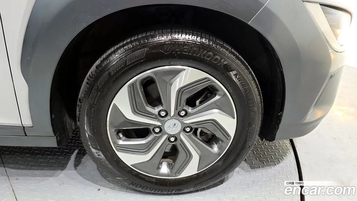 Hyundai Kona 2021 из KR, фото 5