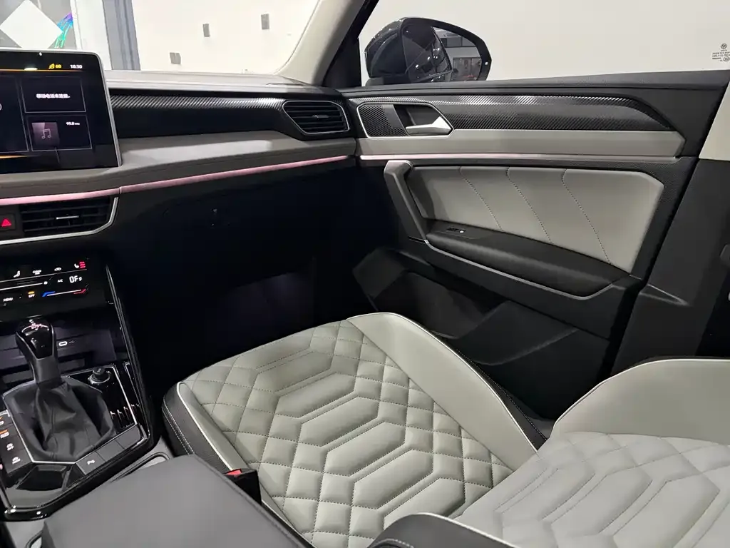 Volkswagen Tayron 2023 из CN, фото 8