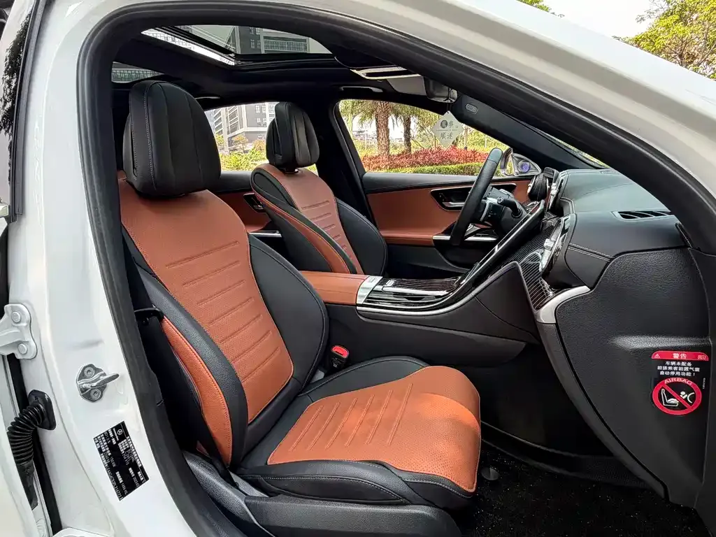 Mercedes-Benz C-Class 2023 из CN, фото 3