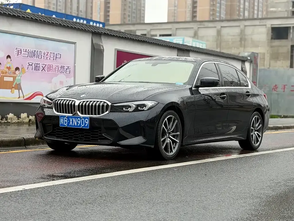 BMW 3 Series — фото 1
