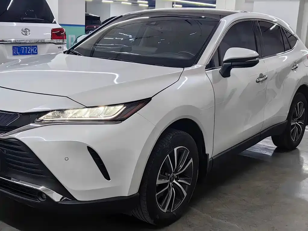 Toyota Harrier 2022 из CN, фото 10