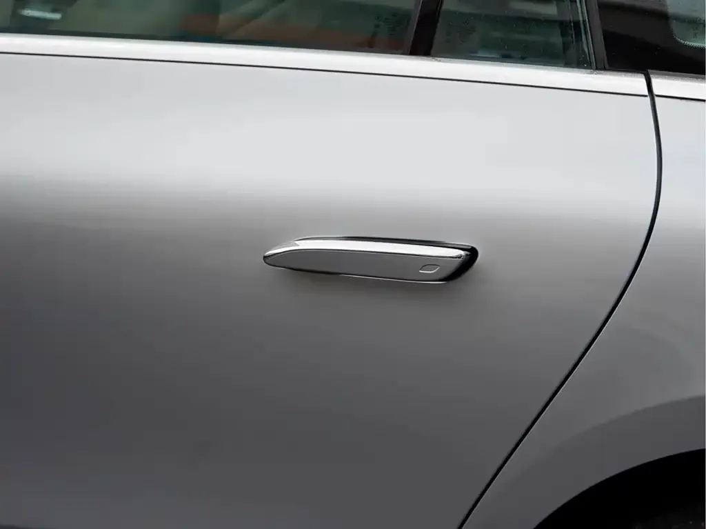 Mercedes-Benz EQE 2026 из CN, фото 2