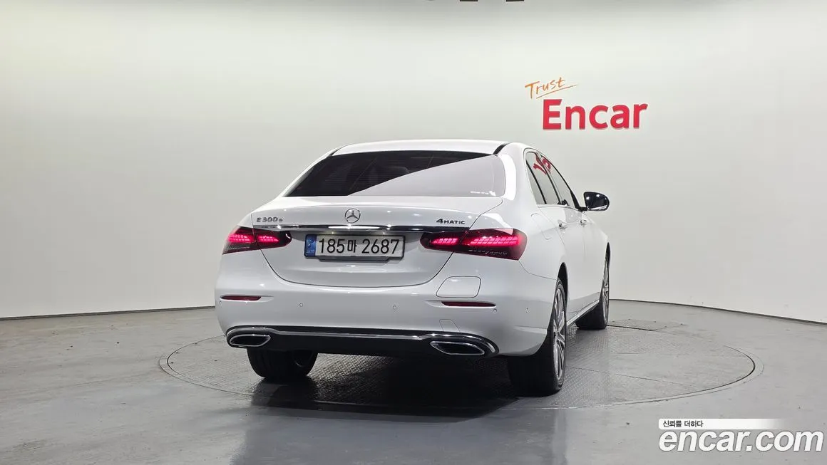 Mercedes-Benz E-Class 2023 из KR, фото 2
