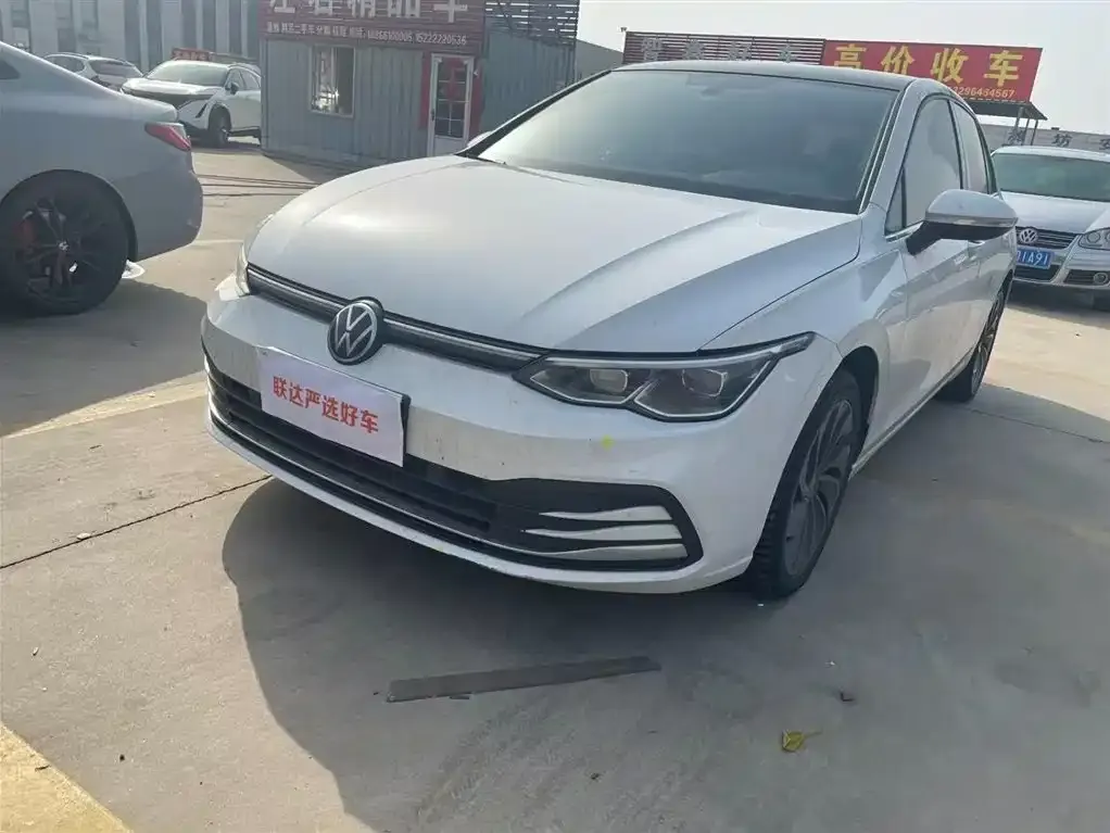 Volkswagen Golf 2022 из CN, фото 1