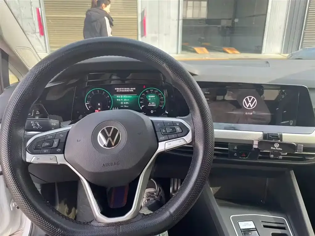 Volkswagen Golf 2022 из CN, фото 8