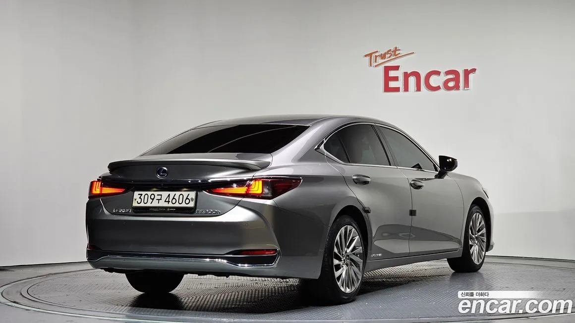 Lexus ES 2021 из KR, фото 9