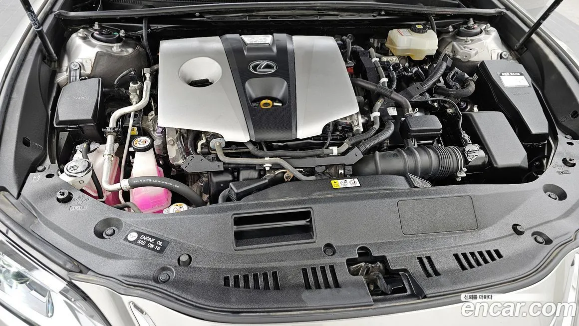 Lexus ES 2021 из KR, фото 3