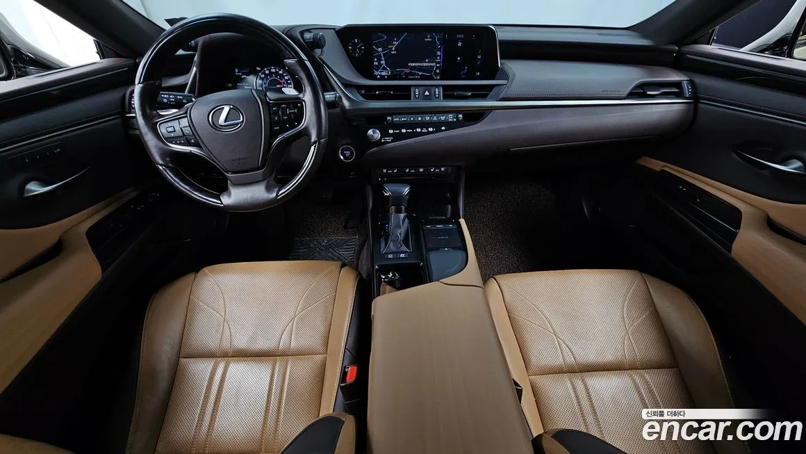 Lexus ES 2021 из KR, фото 2