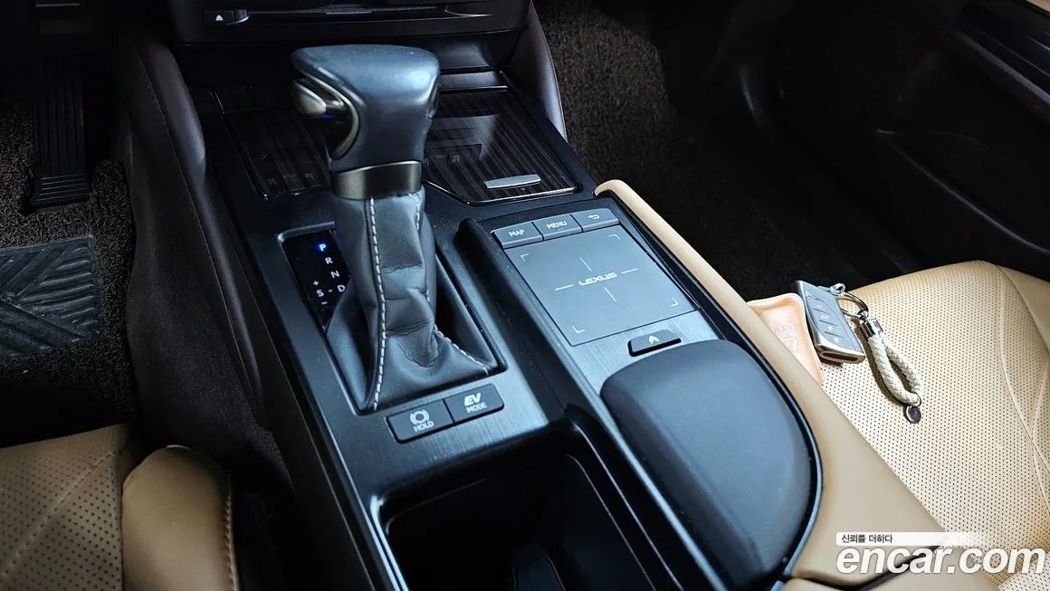 Lexus ES 2021 из KR, фото 6