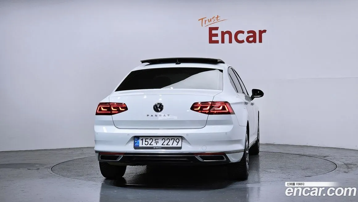 Volkswagen Passat — фото 2