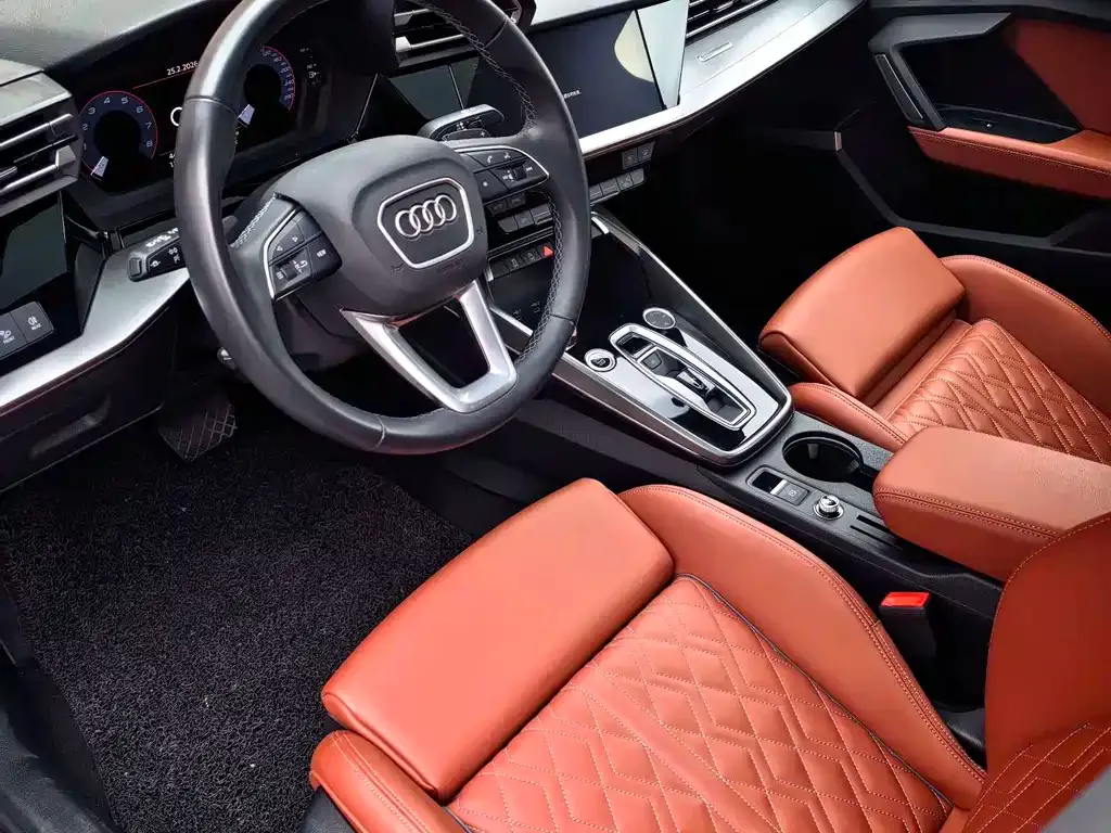 Audi A3 2024 из CN, фото 6