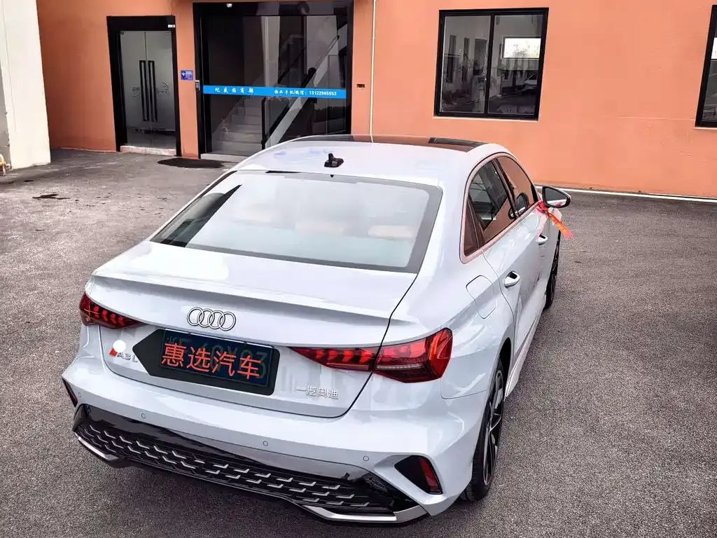 Audi A3 2024 из CN, фото 7