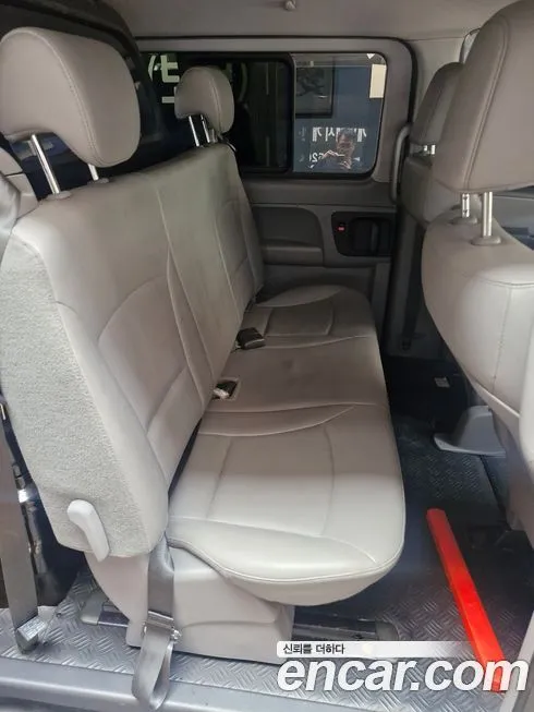 Hyundai Starex 2021 из KR, фото 2