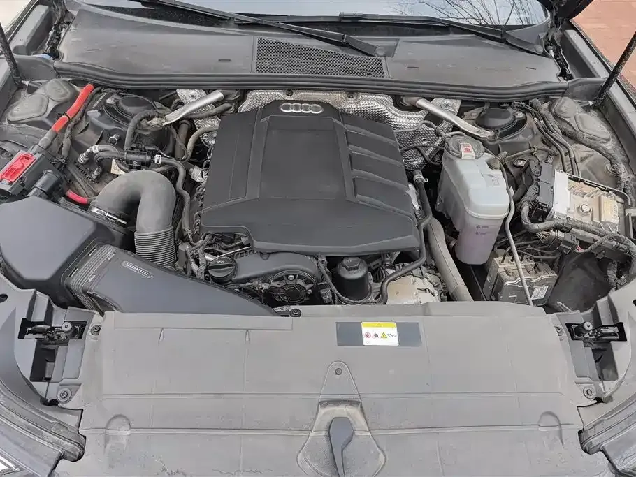 Audi A6L 2023 из CN, фото 7