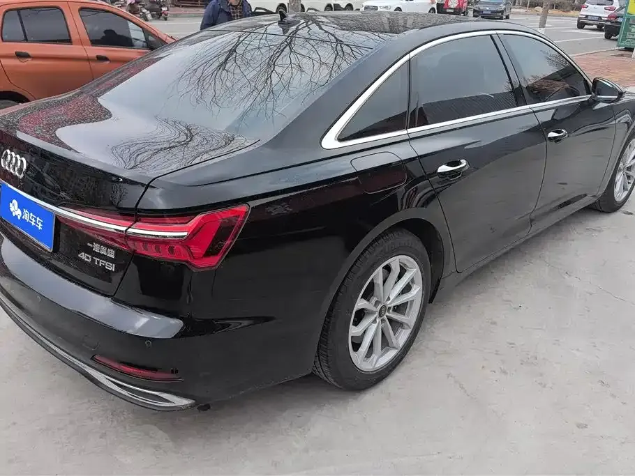 Audi A6L 2023 из CN, фото 3