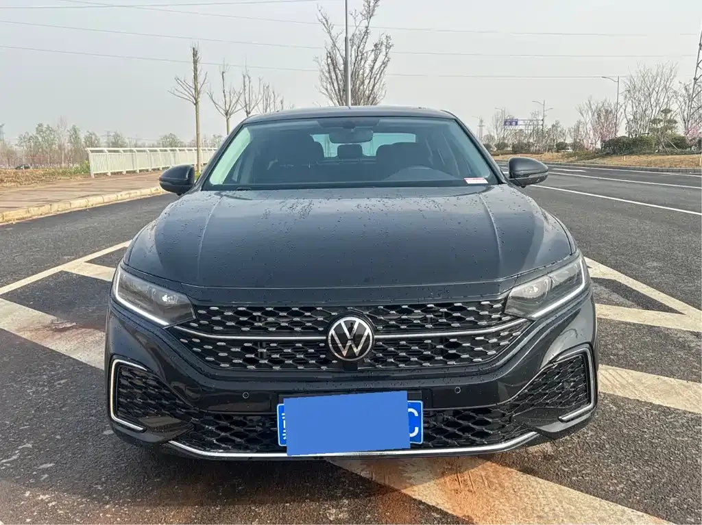 Volkswagen Passat 2024 из CN, фото 8
