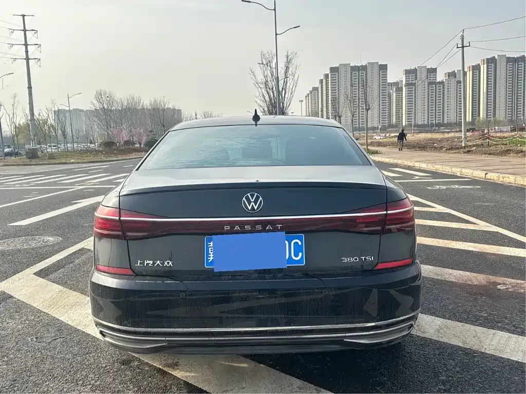 Volkswagen Passat 2024 из CN, фото 10