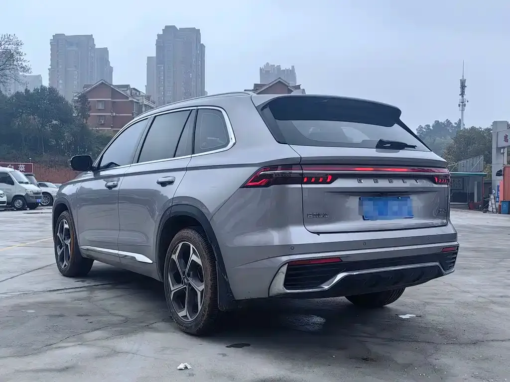 Geely Xingyue L — фото 7
