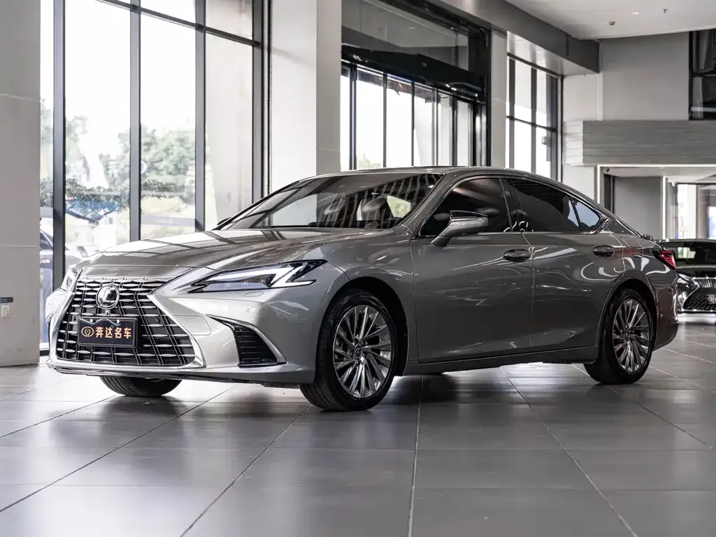 Lexus ES 2025 из CN, фото 1