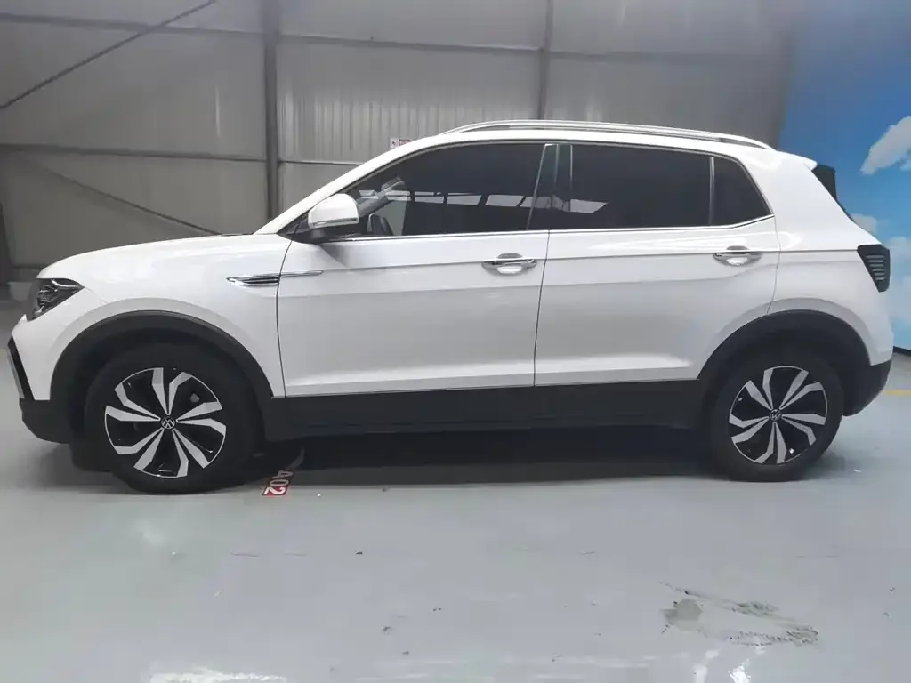 Volkswagen T-Cross — фото 2