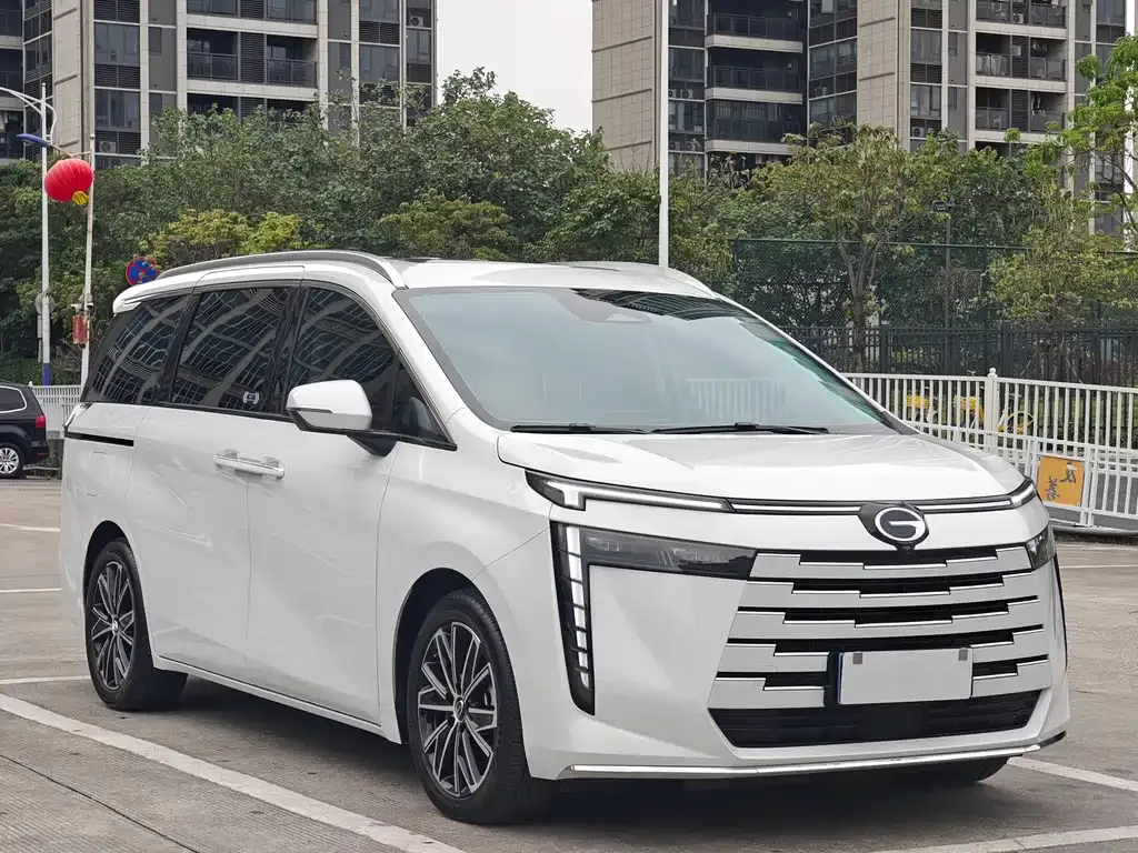 GAC Motor Trumpchi E8 — фото 8
