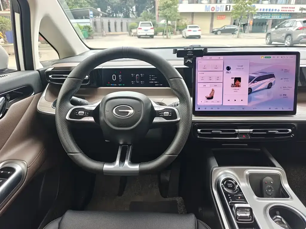 GAC Motor Trumpchi E8 — фото 4