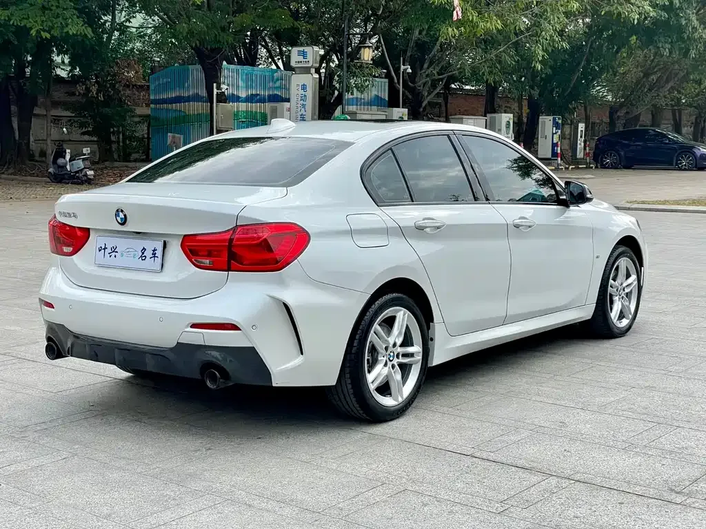 BMW 1 Series — фото 10