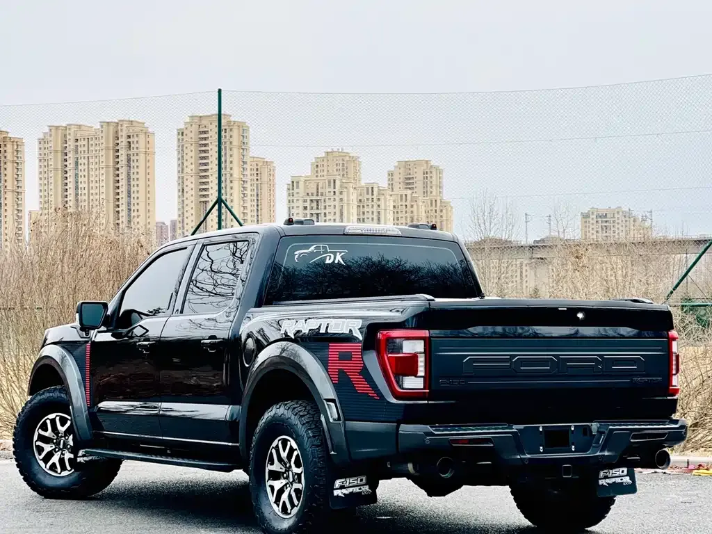 Ford F-150 Raptor — фото 9