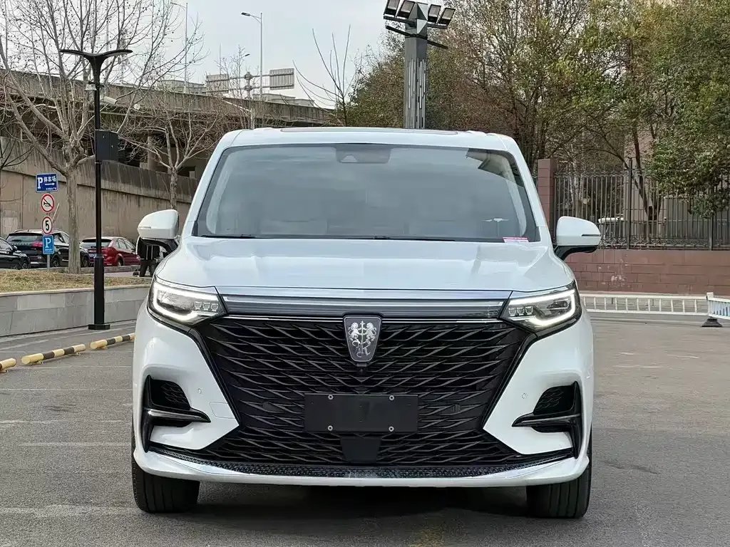 Roewe iMAX8 — фото 8