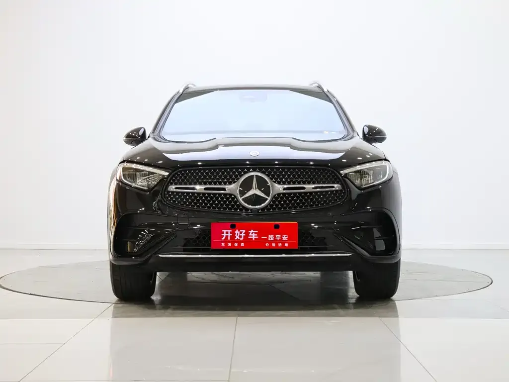 Mercedes-Benz GLC — фото 1