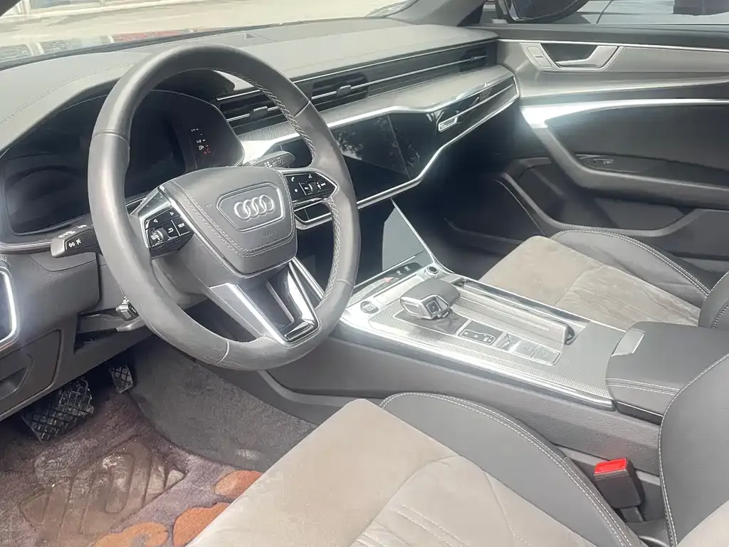 Audi A6L 2023 из CN, фото 8