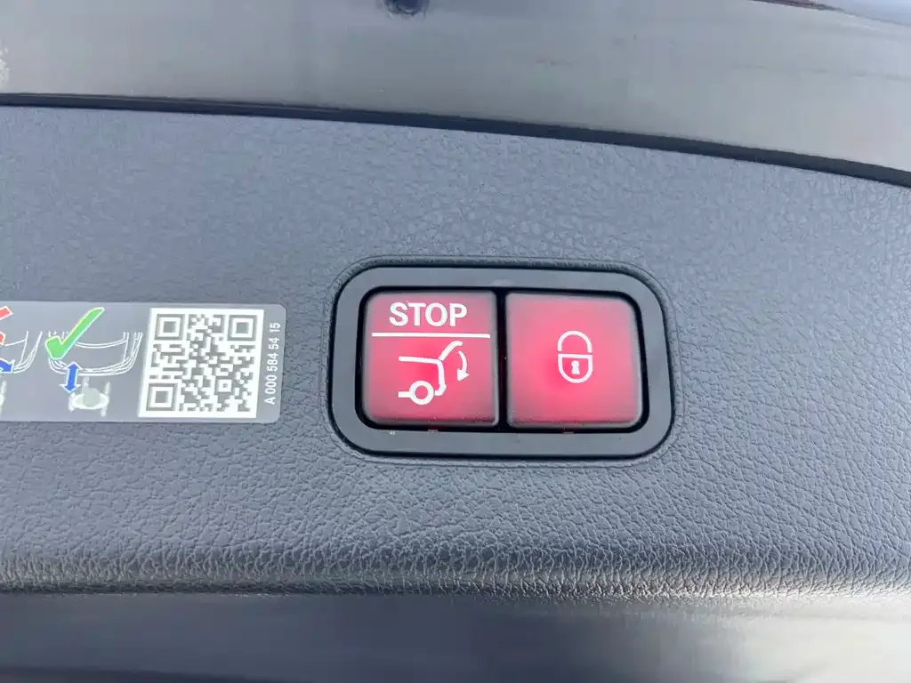 Mercedes-Benz GLC 2024 из CN, фото 5