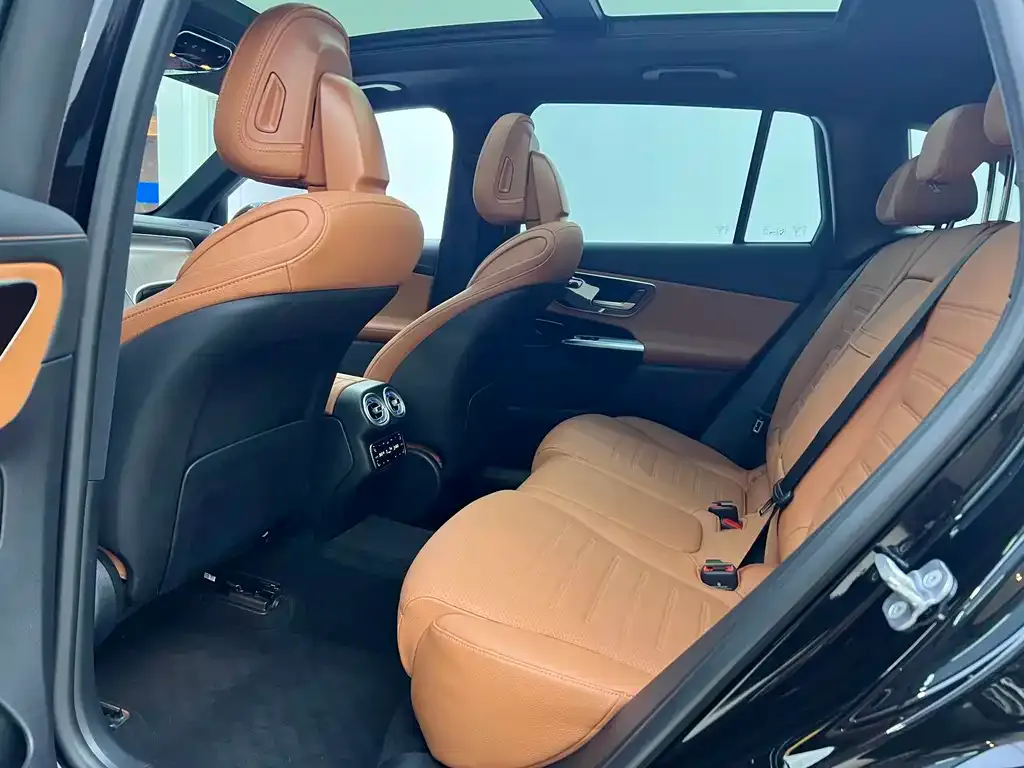 Mercedes-Benz GLC 2024 из CN, фото 9