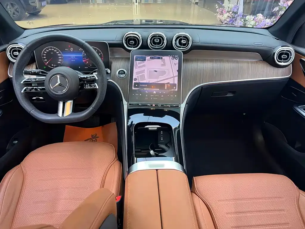 Mercedes-Benz GLC 2024 из CN, фото 8