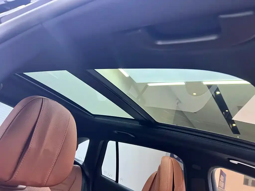 Mercedes-Benz GLC 2024 из CN, фото 4