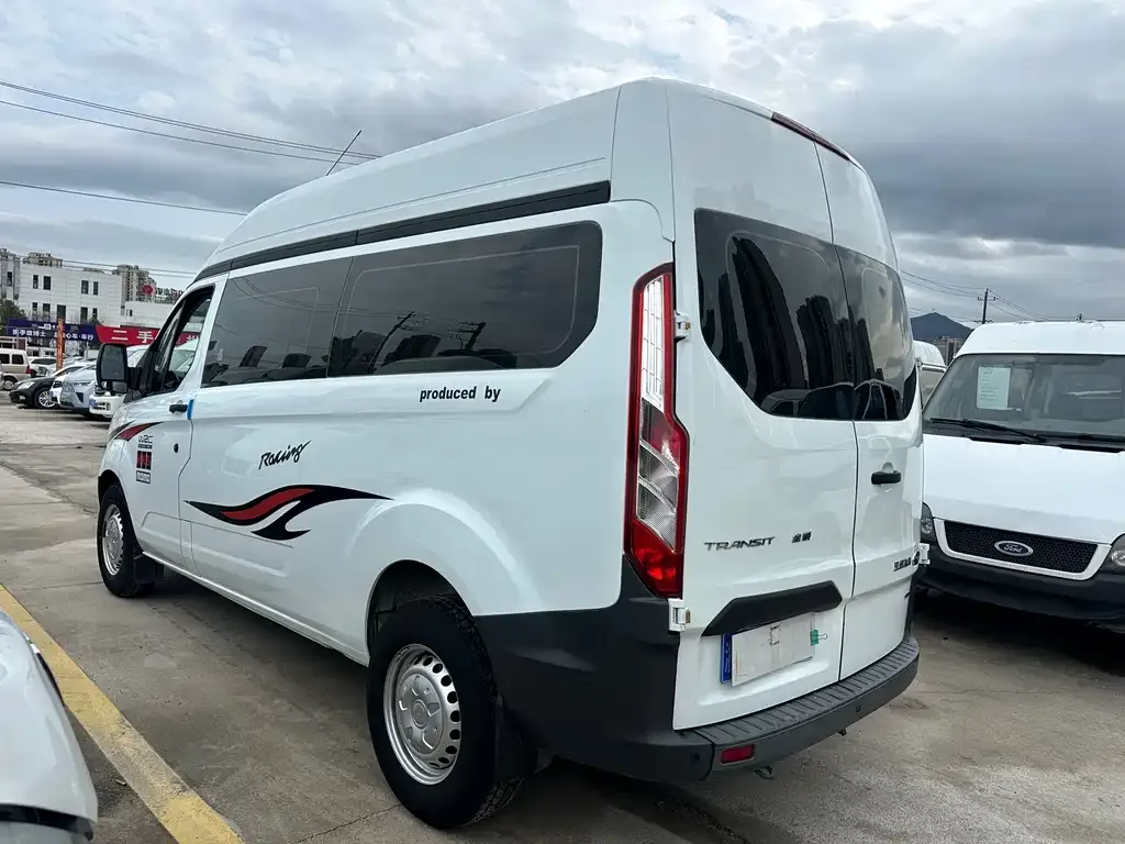 Ford Transit 2023 из CN, фото 6