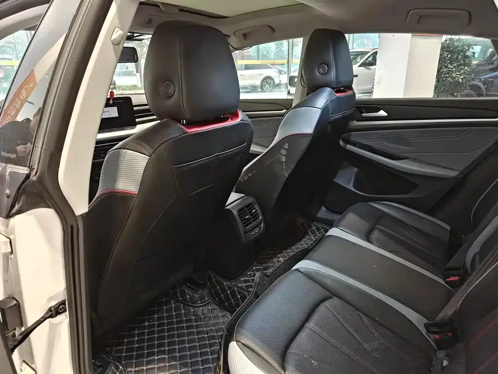 Volkswagen Lamando 2023 из CN, фото 8