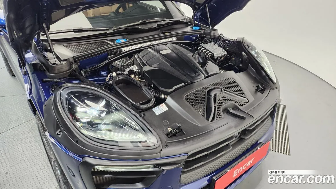 Porsche Macan 2022 из KR, фото 8